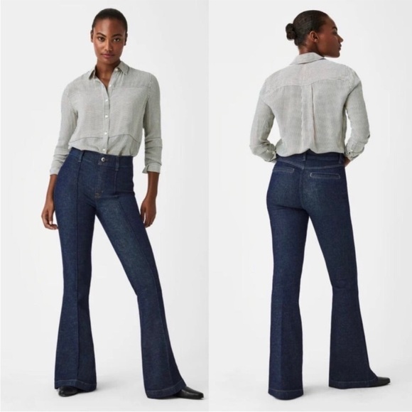 SPANX Raw Indigo Pintuck Front Seams Flare Leg
Pull-On Jeans Size Petite Small - Picture 1 of 7